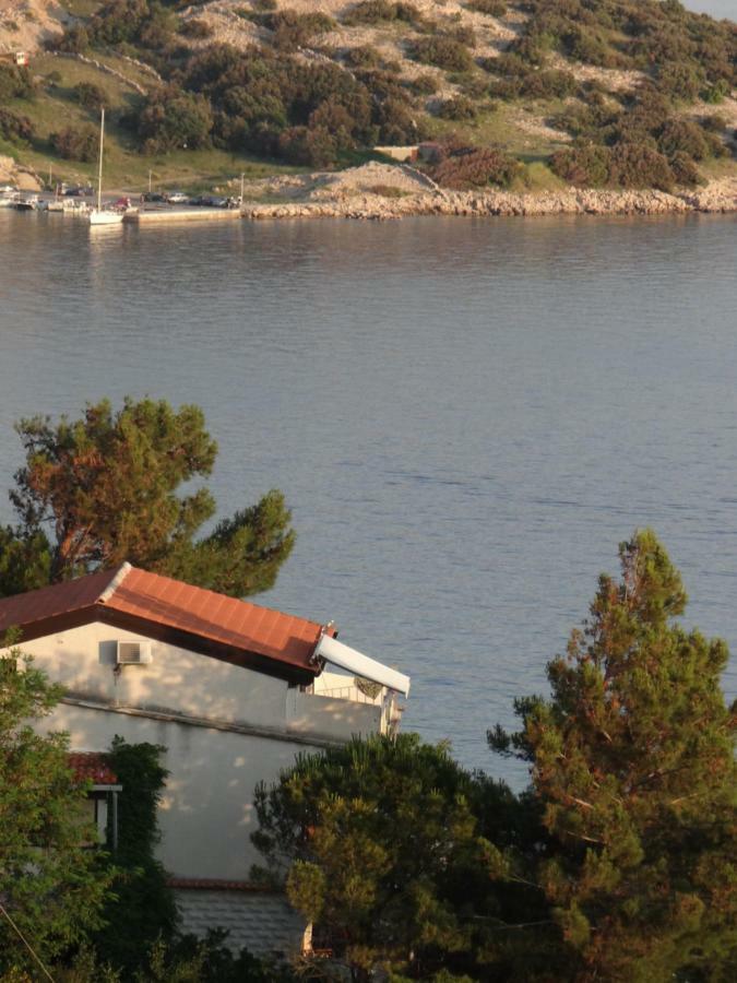 Apartments Bassi Stara Baška Buitenkant foto